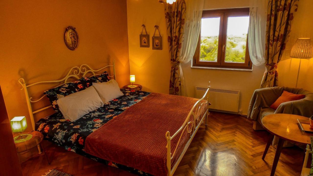 Apartment Nona Ancka Марезиге Екстер'єр фото